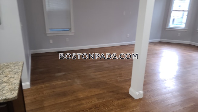 Boston - $4,000 /mo