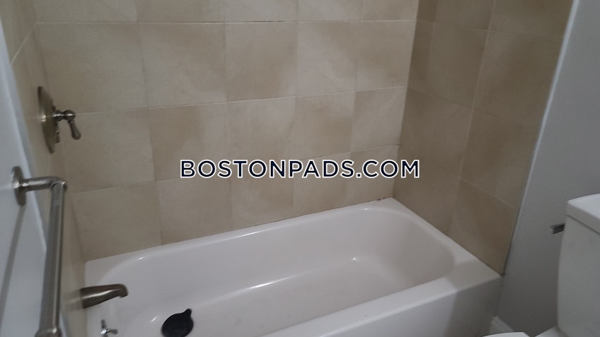 Boston - $4,000 /month