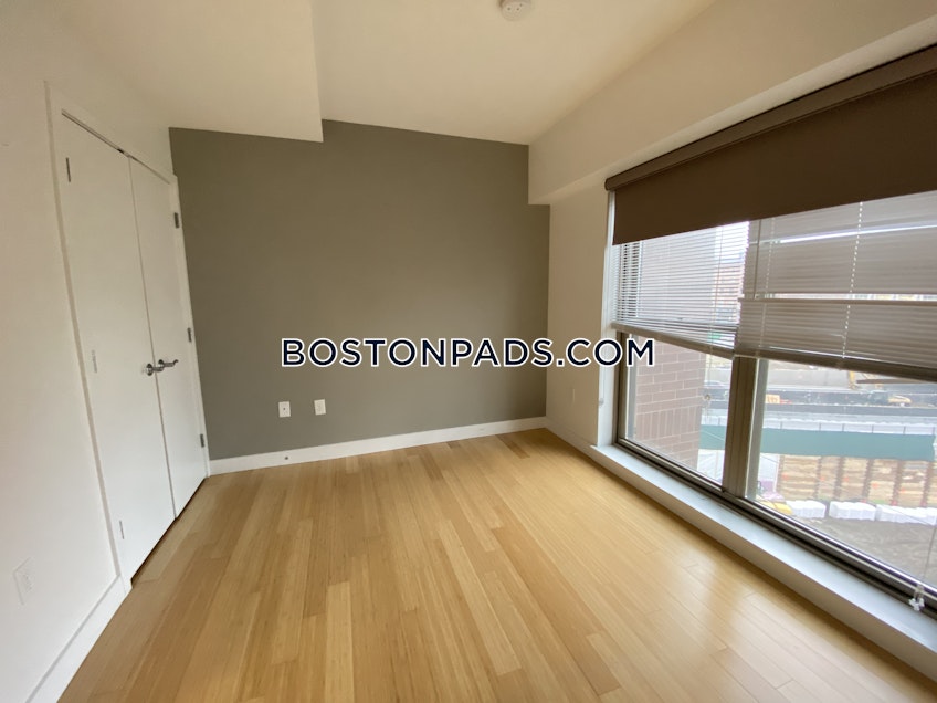 Boston - $2,800 /month