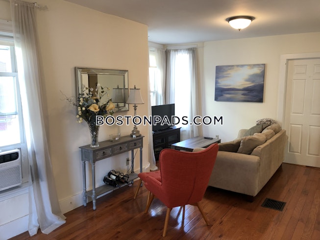 Somerville - $2,150 /mo