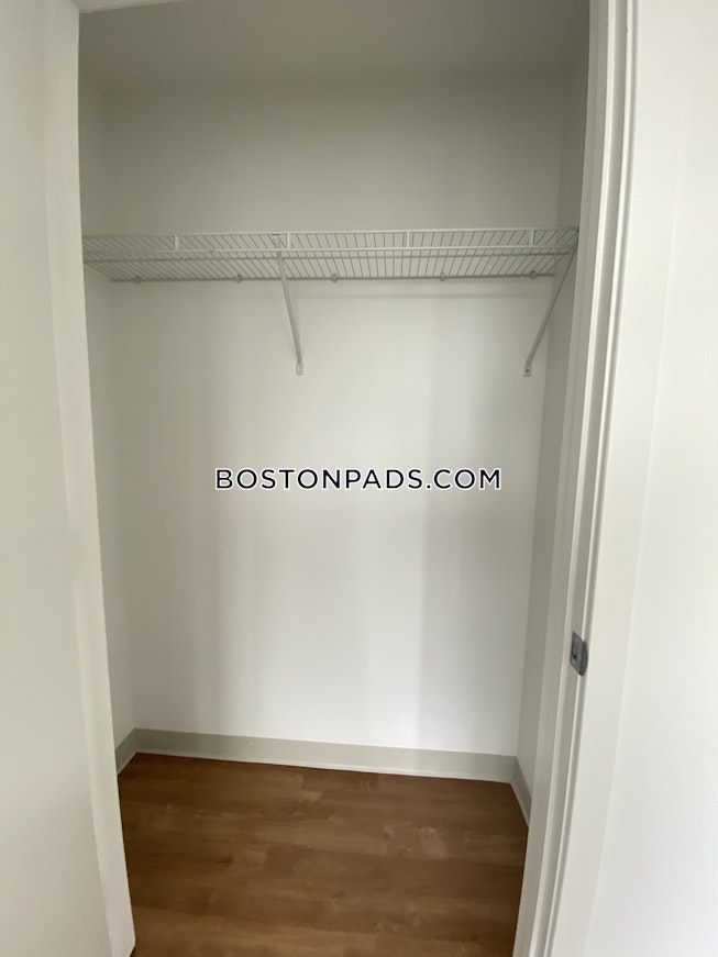 Boston - $3,777 /mo