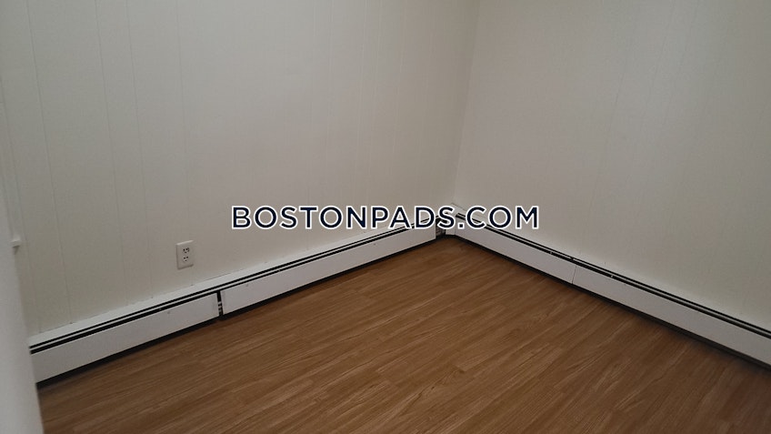 Boston - $2,100 /month