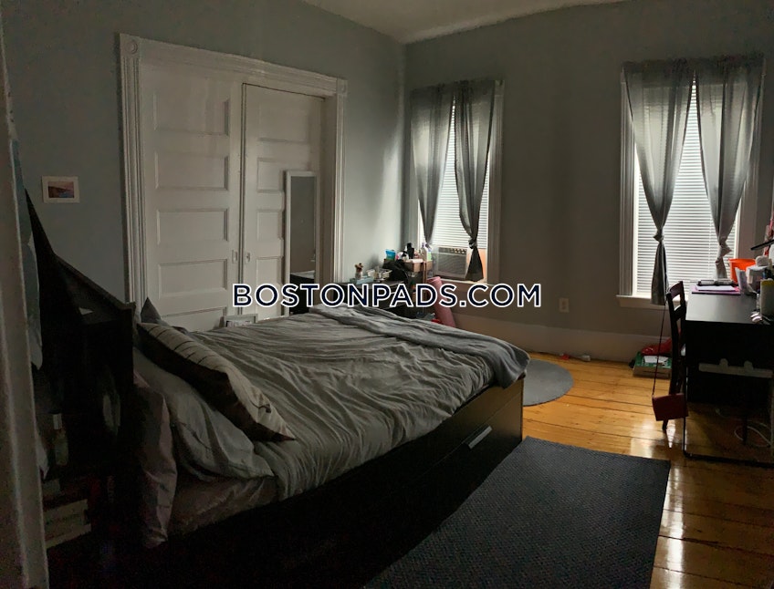 Boston - $4,200 /month