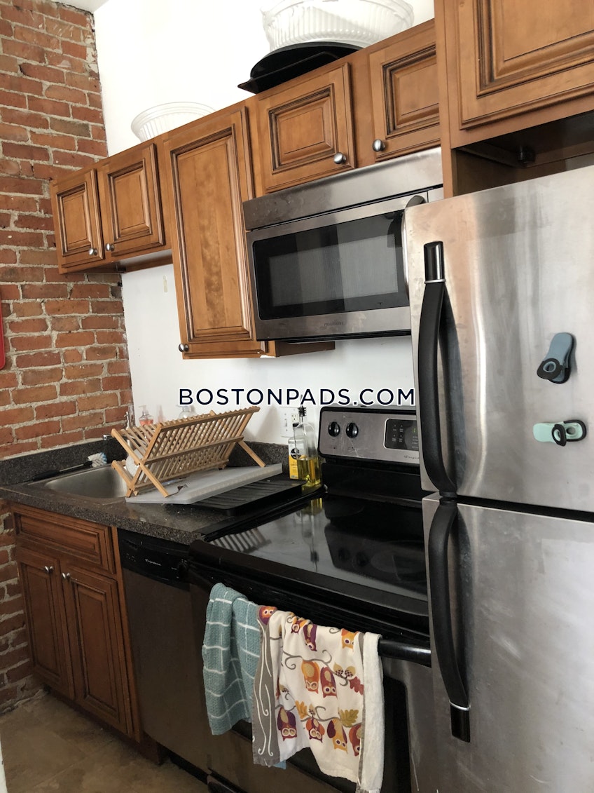 Boston - $4,350 /month