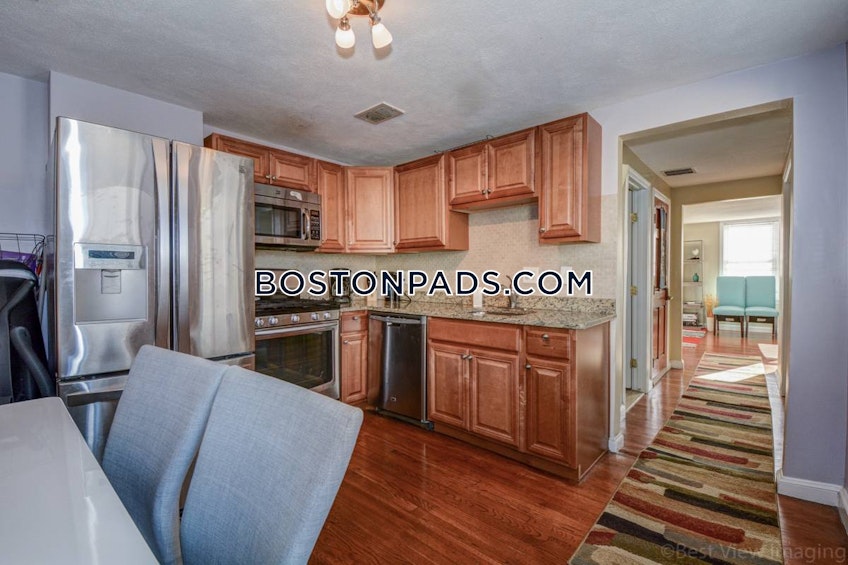 Boston - $4,500 /month