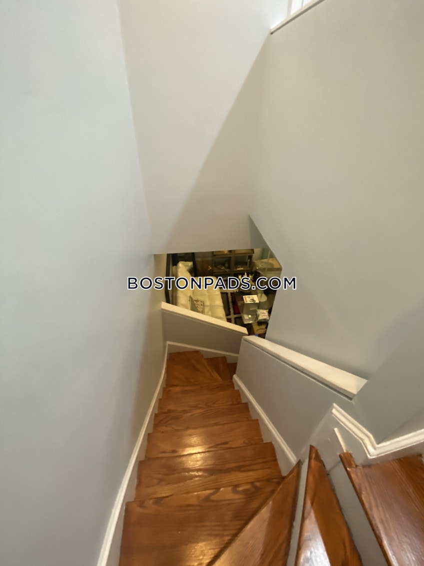 Boston - $4,500 /month