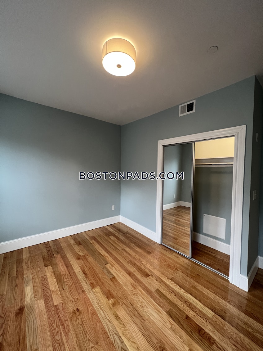 Somerville - $3,595 /month