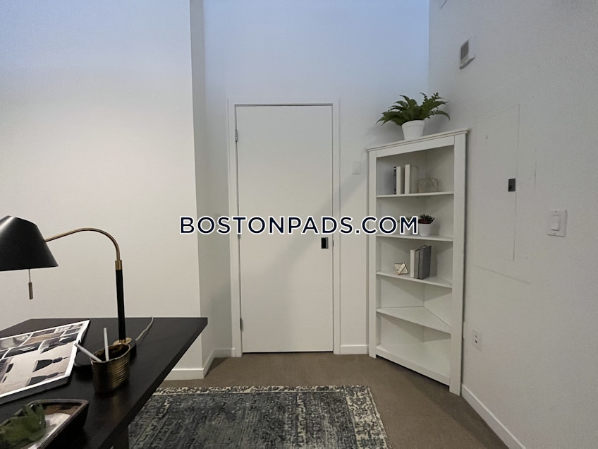 Boston - $3,800 /month