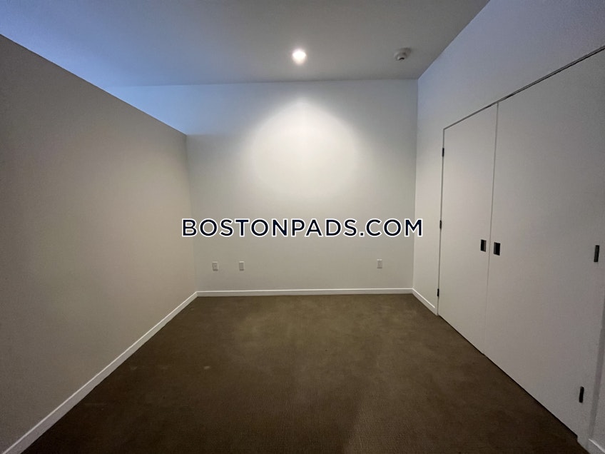 Boston - $3,800 /month