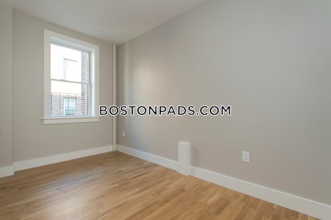 Somerville - $2,450 /mo