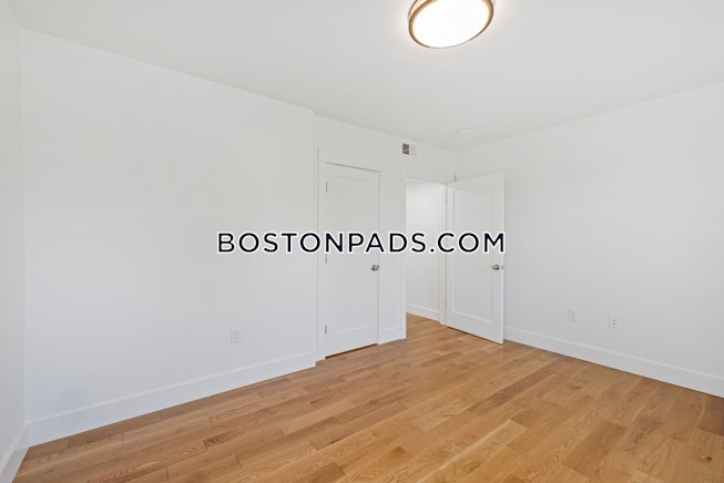 Cambridge - $4,800 /mo