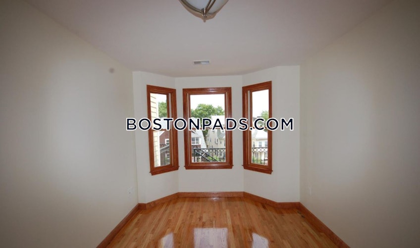 Boston - $5,100 /month