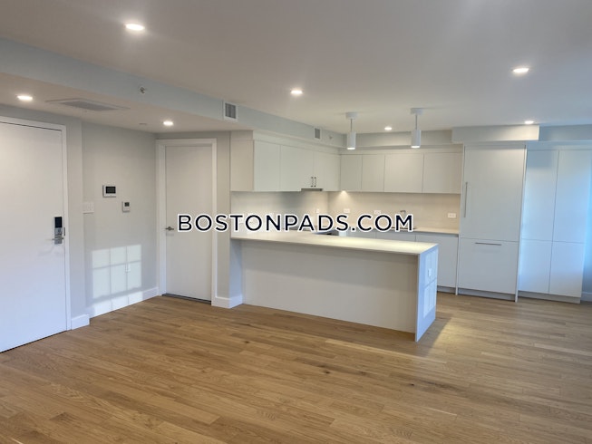 Boston - $6,500 /mo