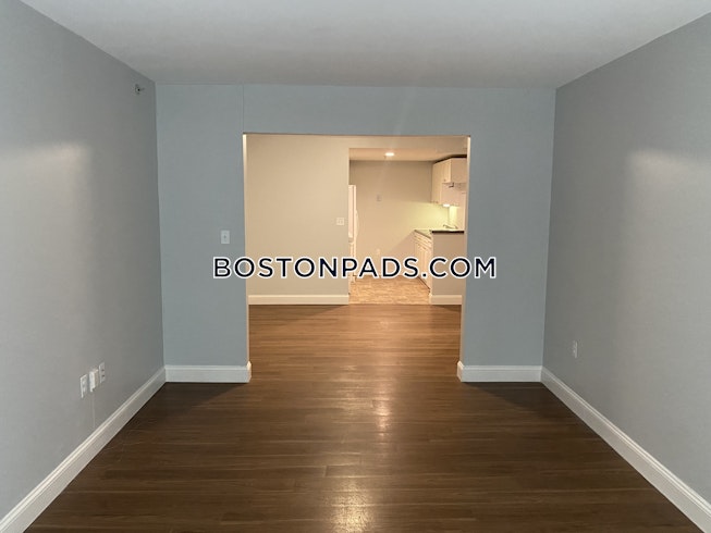 Boston - $3,751 /mo