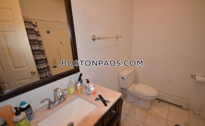 Boston - $7,625 /mo