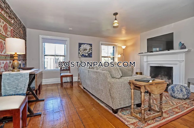 Boston - $4,450 /mo