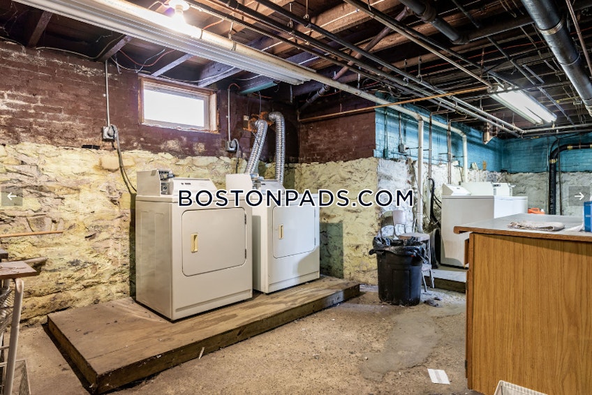 Boston - $4,600 /month