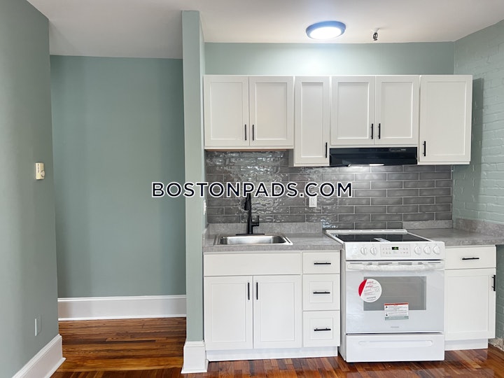 fenwaykenmore-2-beds-1-bath-boston-3595-4599834 