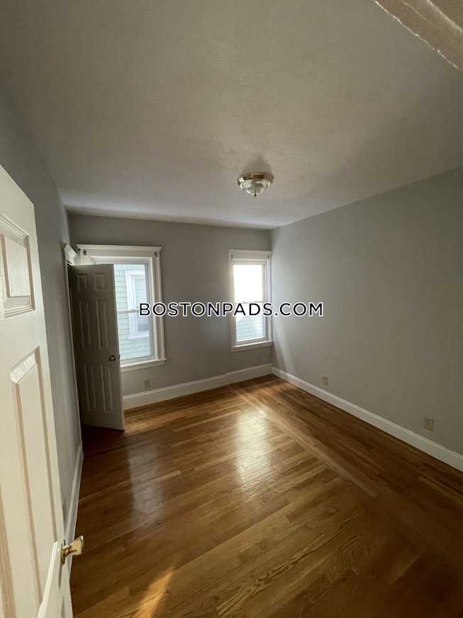 Boston - $3,400 /mo