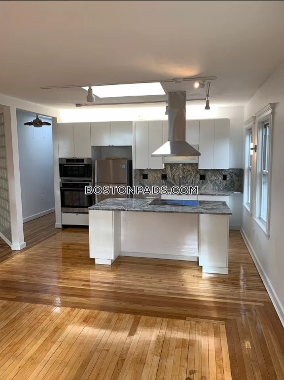 Cambridge - $5,695