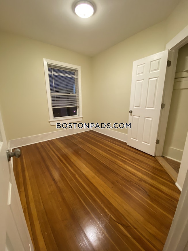 Boston - $2,350 /mo