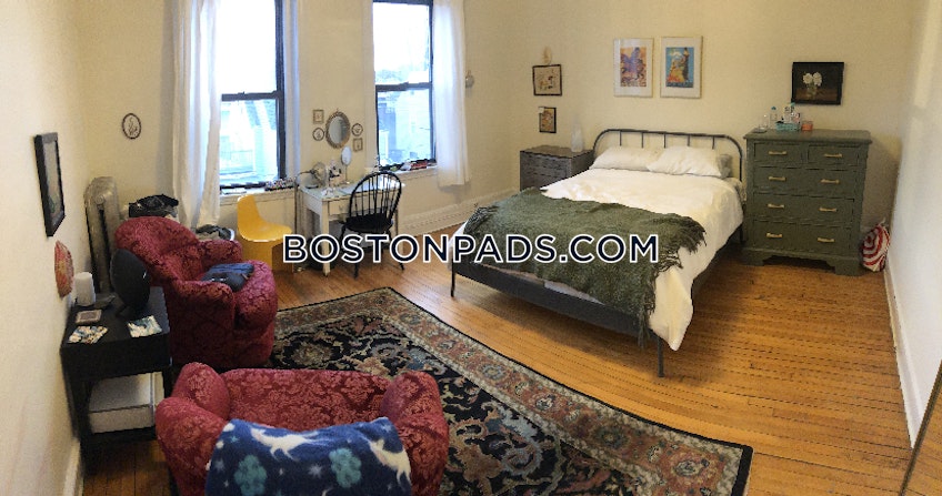 Boston - $2,950 /month