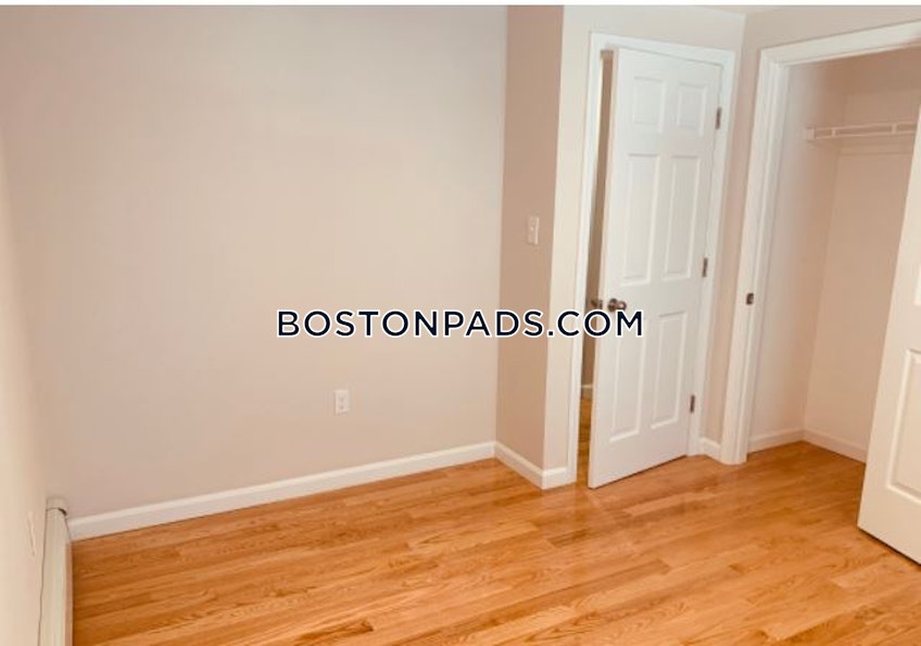 Boston - $4,400 /month