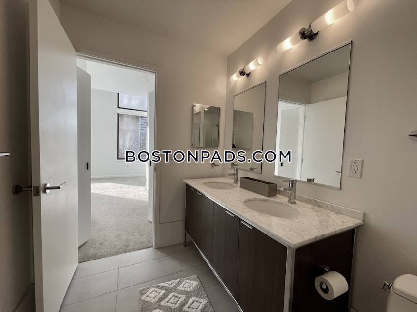 Boston - $5,885 /month