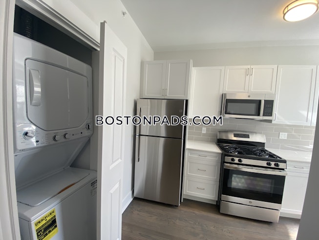 Boston - $3,800 /mo