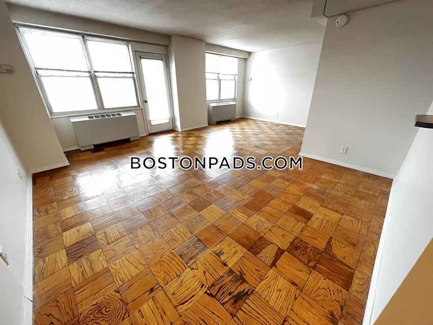 Boston - $2,180 /month