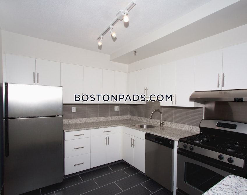 Boston - $3,299 /month