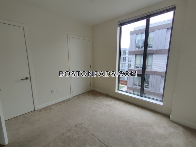 Boston - $4,263 /mo