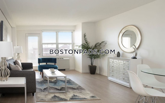 Boston - $2,562 /mo