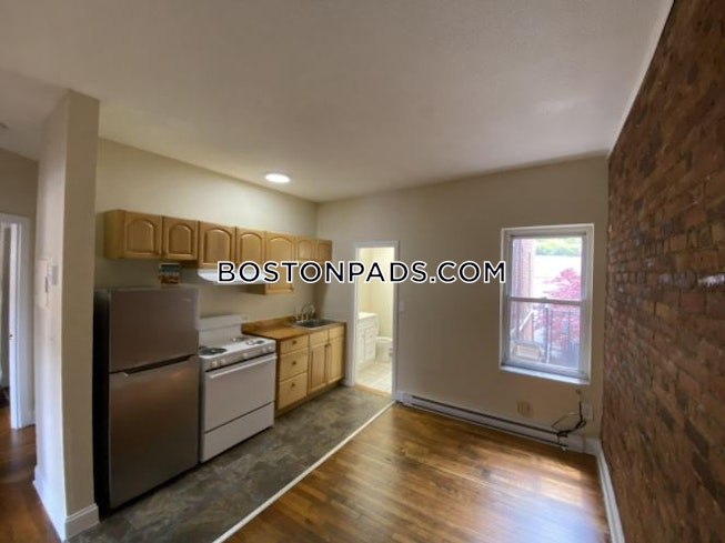 Boston - $2,995 /mo