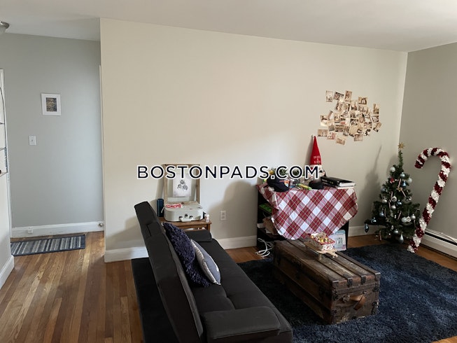 Boston - $2,800 /mo