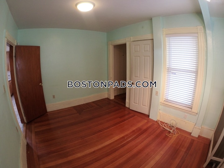 Reedsdale St. Boston picture 20
