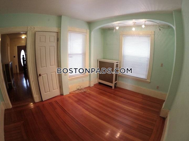 Reedsdale St. Boston picture 21