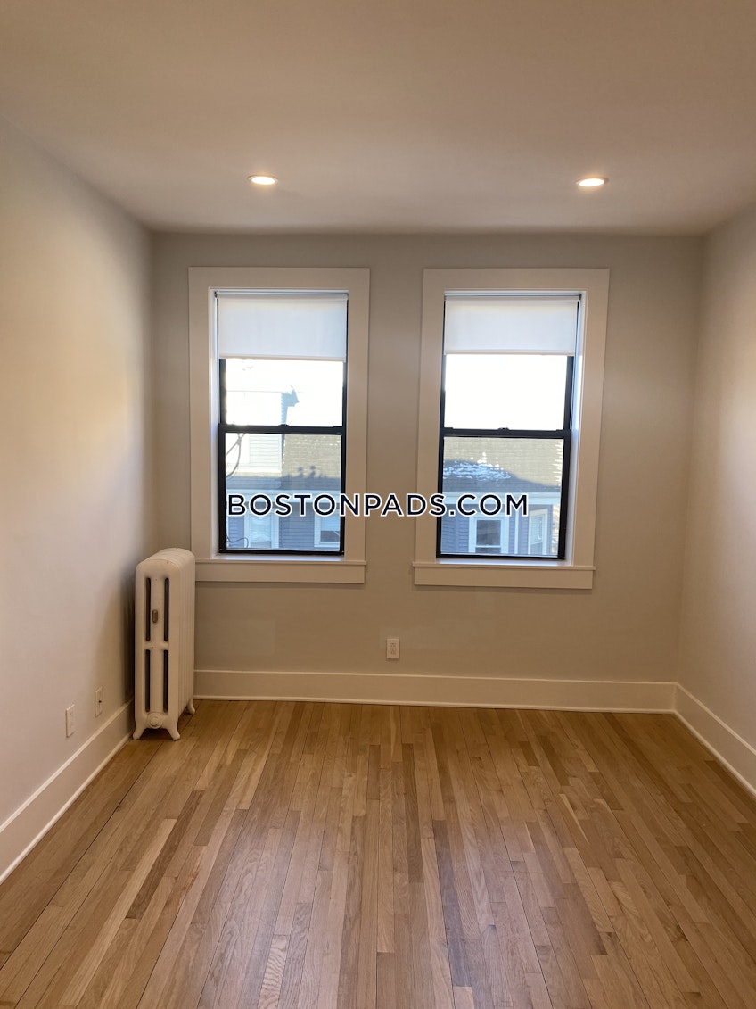 Boston - $3,450 /month