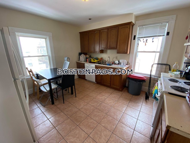 allston-4-beds-1-bath-boston-5000-4496745 