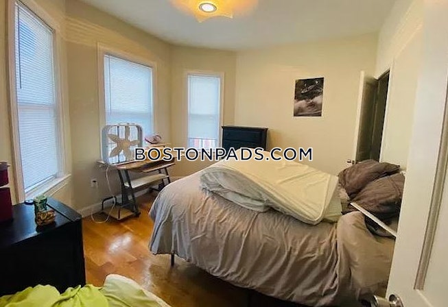 Boston - $5,150 /mo