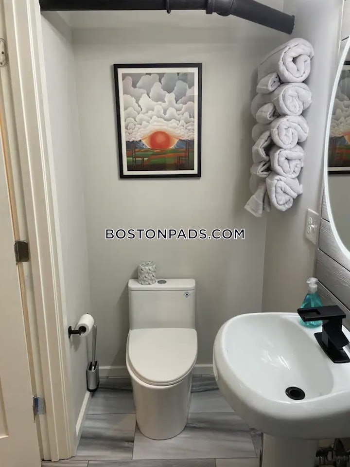 brookline-1-bed-1-bath-north-brookline-3000-4395937 