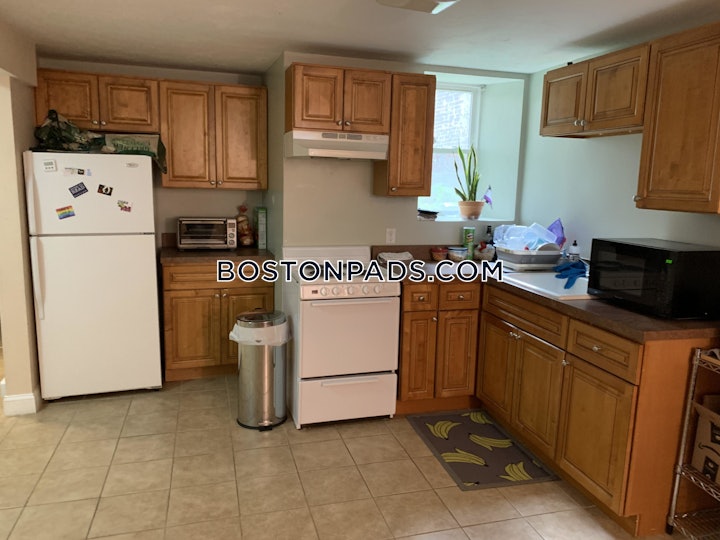 mission-hill-2-beds-1-bath-boston-3195-4533109 