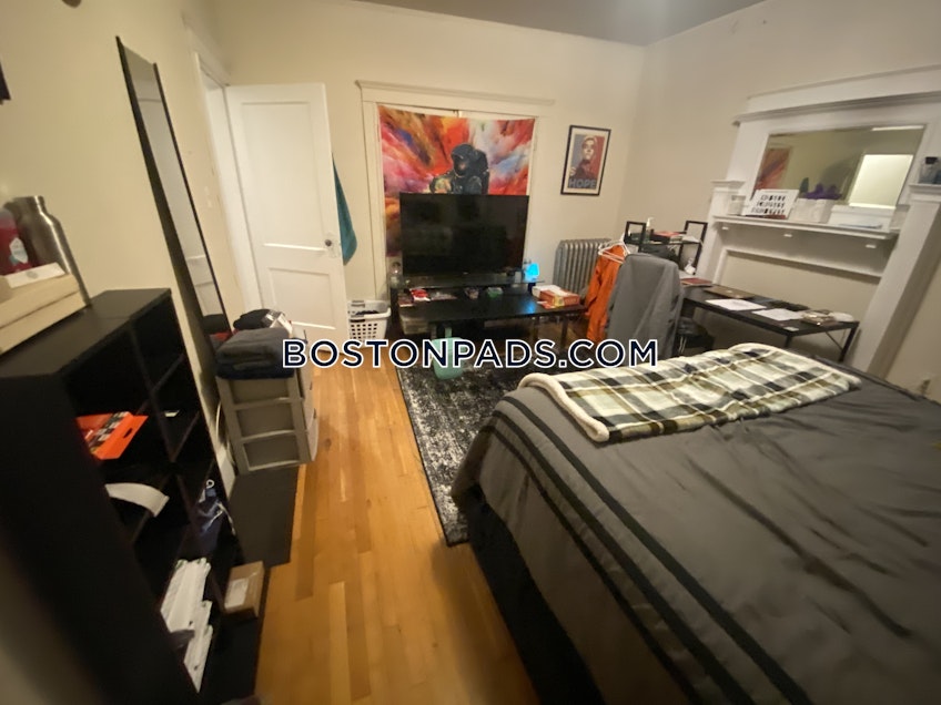 Boston - $3,500 /month