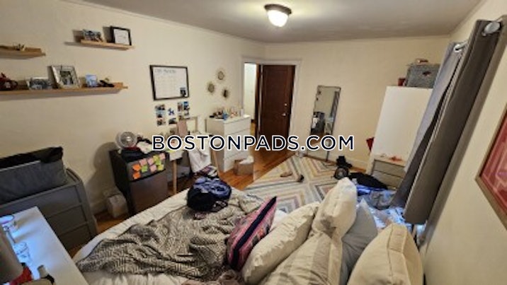 brighton-4-beds-2-baths-brighton-boston-8700-4556426