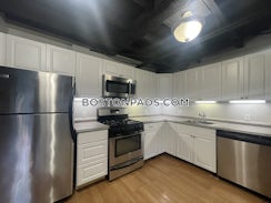 Boston, $4,100/mo