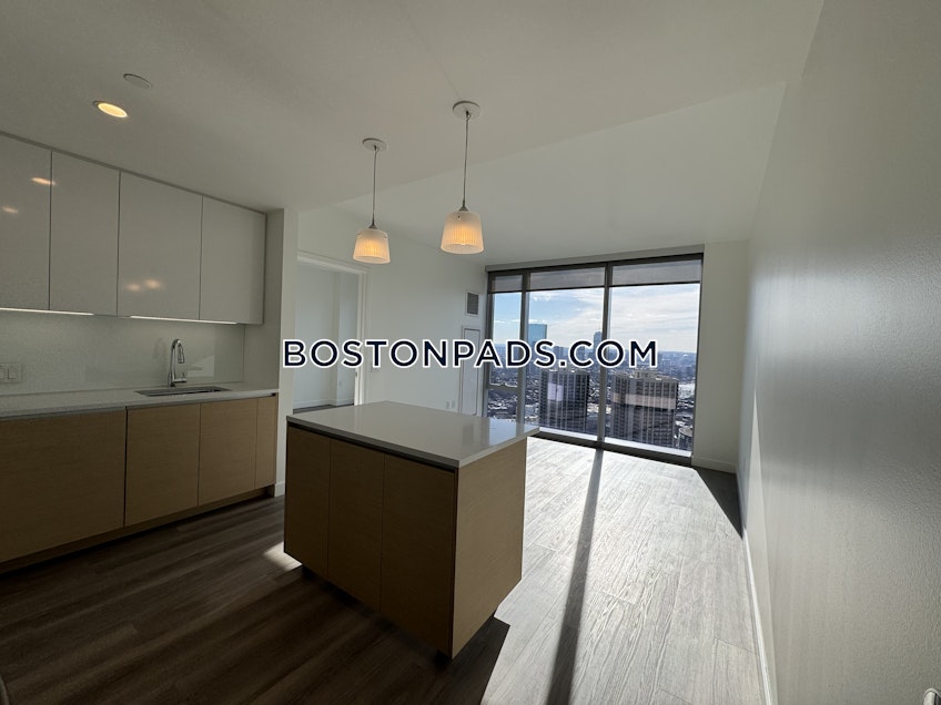 Boston - $3,565 /month