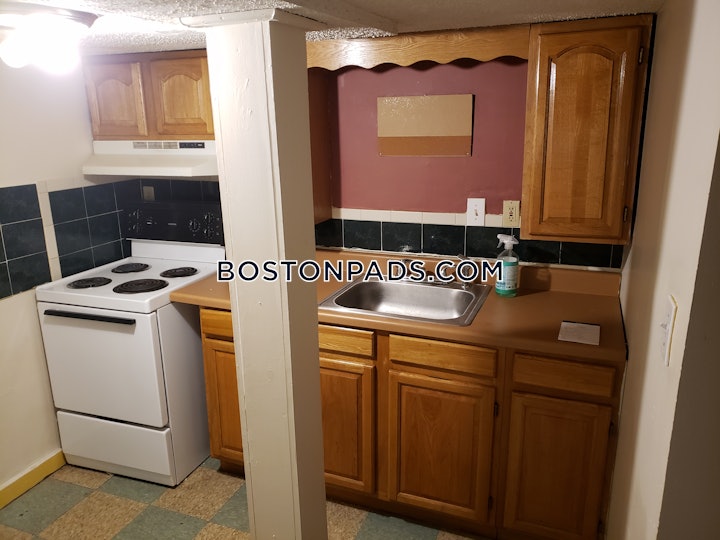 lower-allston-15-beds-1-bath-boston-1950-4634334 