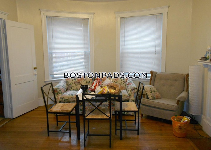 allston-4-beds-15-baths-boston-3200-4491889 