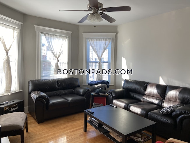 Cambridge - $4,700 /mo