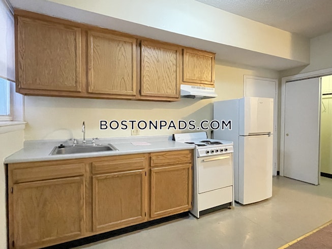 Boston - $1,650 /mo